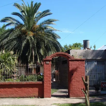 Buy this studio house on Miguel Diomede 160 in Partido de Almirante Brown, Argentina