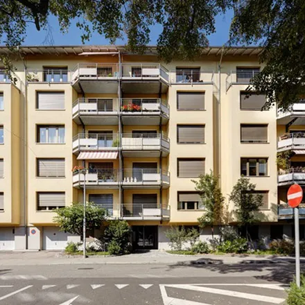 Rent this 3 bed apartment on St. Alban-Anlage 21 in 4052 Basel, Switzerland