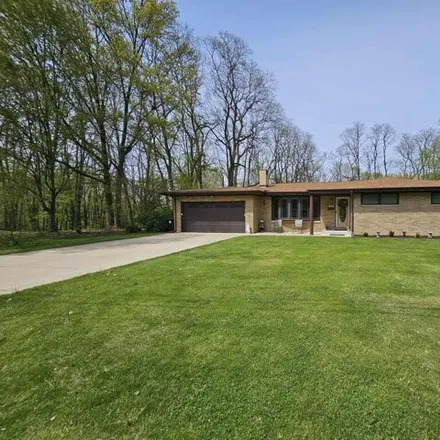 Buy this 3 bed house on 1241 North Wood Road in Peoria County, IL 61604