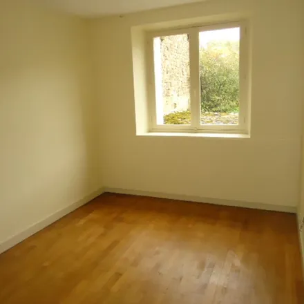 Rent this 3 bed apartment on 23 la Salle in 23500 Felletin, France