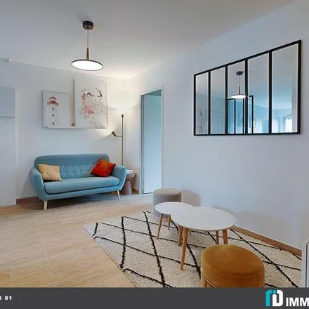 Image 2 - 5 Rue Henri Barbusse, 92000 Nanterre, France - Apartment for rent