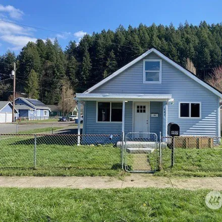 Buy this 3 bed house on 414 East Pear Street in Centralia, WA 98531