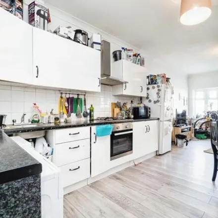 Image 2 - 34 Boleyn Road, London, E7 9QE, United Kingdom - Townhouse for sale