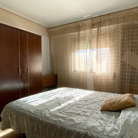 Image 3 - Carrer de Berni i Català, 46019 Valencia, Spain - Room for rent