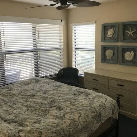 Rent this 1 bed apartment on Ormond Beach