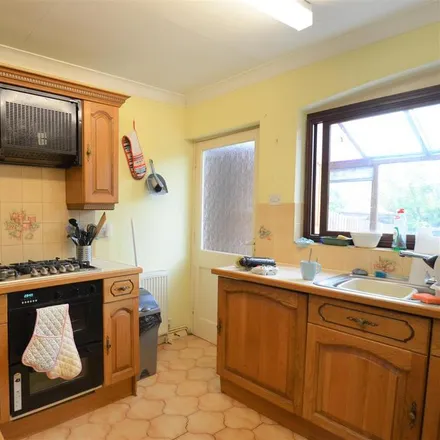 Rent this 3 bed townhouse on Poole Crescent in Metchley, B17 0PB