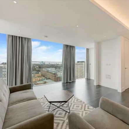 Image 1 - Carrara Tower, City Road, London, EC1V 1AE, United Kingdom - Apartment for sale