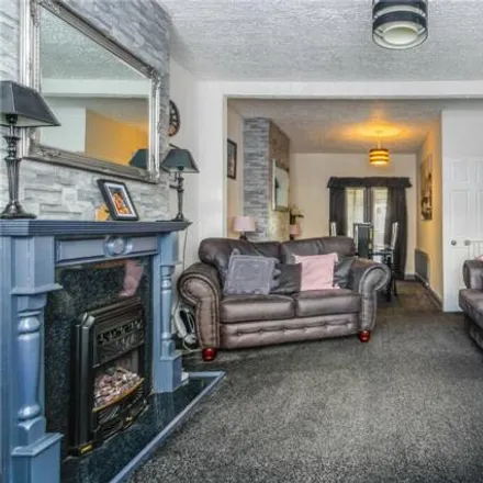 Image 3 - Brighton Crescent, Bristol, BS3 3NF, United Kingdom - House for sale