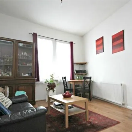 Image 1 - Chapter Road, Dudden Hill, London, NW2 5ND, United Kingdom - Apartment for rent
