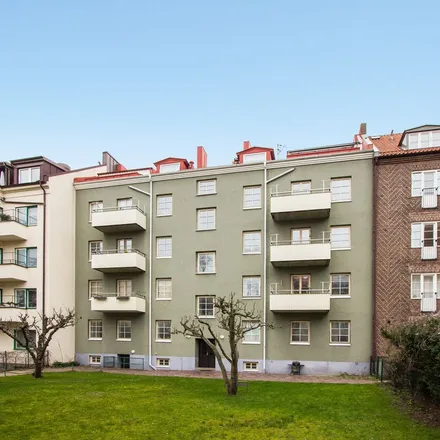 Rent this 3 bed apartment on Pålsjögatan 47 in 254 40 Helsingborg, Sweden