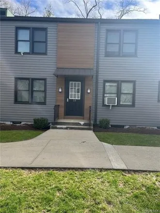 Buy this studio apartment on 26 Tappan Landing Road in Village of Tarrytown, NY 10591