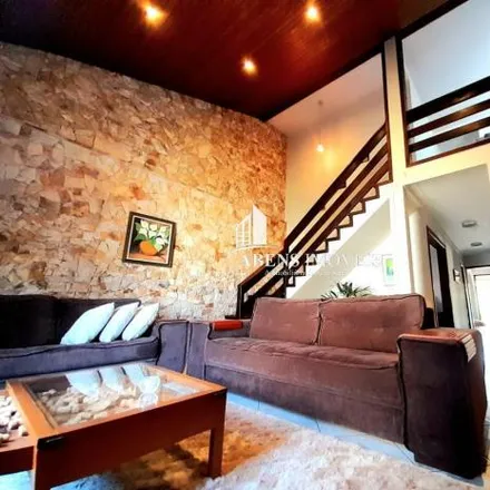 Buy this 5 bed house on Rua Juscelino Kubitschek in Pinhais - PR, 83330-140