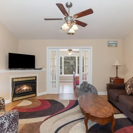 Image 4 - 152 Willow Green Drive, Burning Ridge, Horry County, SC 29526, USA - Condo for sale