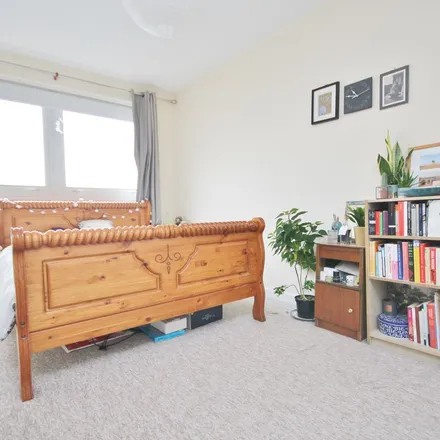 Rent this 4 bed apartment on Bradley Lynch Court in Bullards Place, London