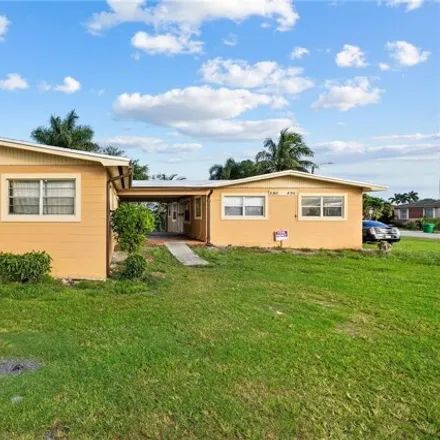 Image 6 - 417 East 5th Street, Pahokee, Palm Beach County, FL 33476, USA - House for sale
