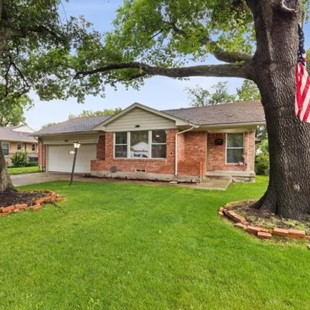 Buy this 3 bed house on 3137 Rotan Lane in Dallas, TX 75229
