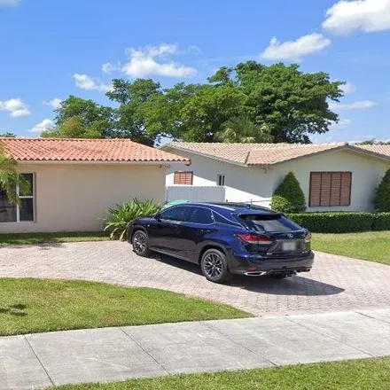 Buy this 4 bed house on 2900 Southwest 99th Place in Miami-Dade County, FL 33165