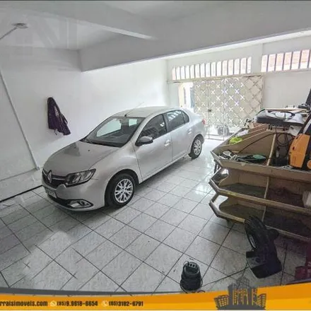 Buy this 3 bed house on Rua Afonso Lopes in Serrinha, Fortaleza - CE