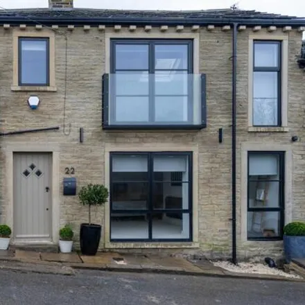 Buy this 2 bed townhouse on Kell Lane in Stump Cross, HX3 7AX