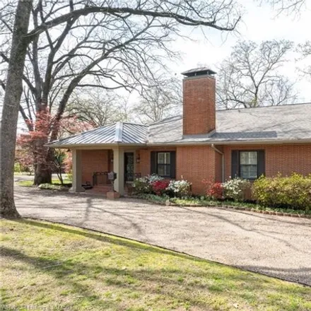 Buy this 3 bed house on 5685 Cliff Drive in Fort Smith, AR 72903