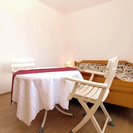 Image 3 - Pula, Grad Pula, Croatia - Apartment for rent