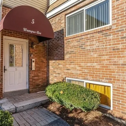 Rent this 2 bed condo on 7 Wampus Avenue in Acton, MA 01720