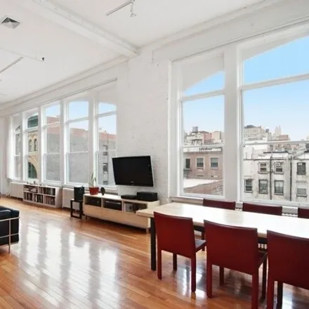 Rent this 2 bed condo on 69 Wooster Street in New York, NY 10012