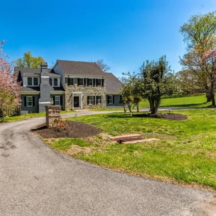 Image 2 - 13611 Maidstone Ln, Potomac, Maryland, 20854 - House for sale