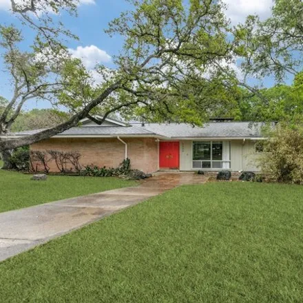 Rent this 4 bed house on 8777 Pineridge Road in San Antonio, TX 78217