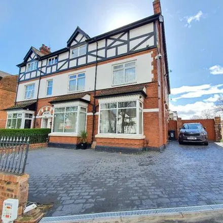 Buy this 6 bed duplex on Wheelwright Road in Gravelly Hill, B24 8HS