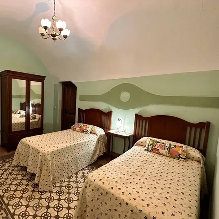 Rent this 2 bed apartment on 18510 Benalúa