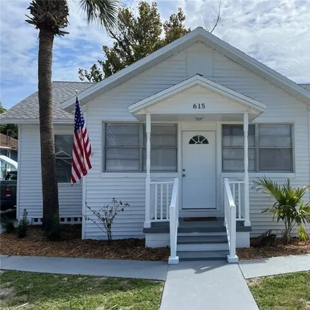 Rent this 7 bed apartment on 615 Dora St in New Smyrna Beach, Florida