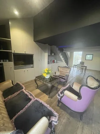 Rent this 3 bed apartment on Avenue d'Auderghem - Oudergemlaan 229 in 1040 Etterbeek, Belgium