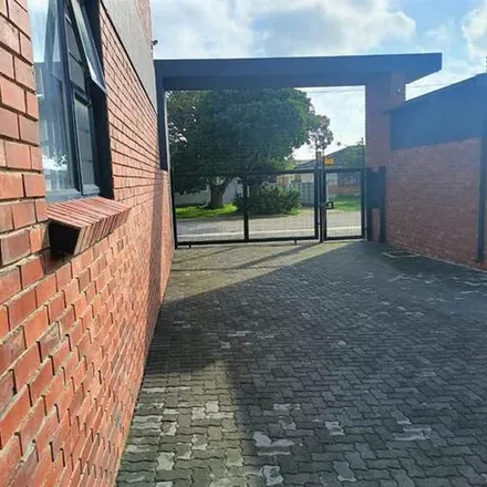 Rent this 1 bed apartment on Pickering Street in Newton Park, Gqeberha