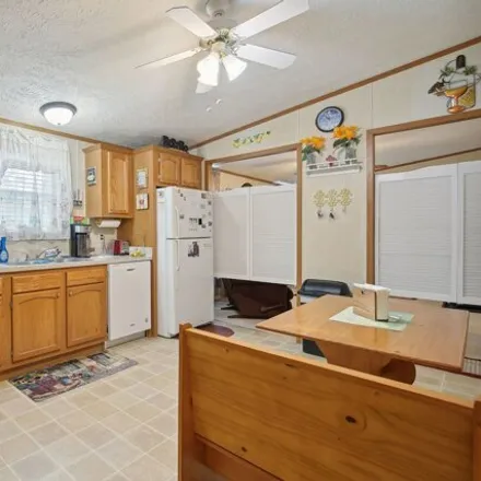 Image 7 - 257 Randolph Avenue, Lake of the Woods, Champaign County, IL 61853, USA - Apartment for sale