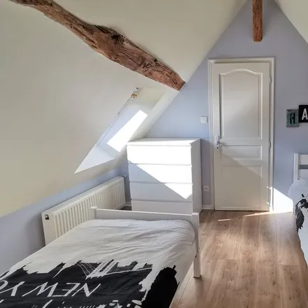 Rent this 3 bed house on 37150 Civray-de-Touraine