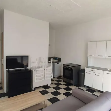 Rent this 2 bed apartment on 174 Huppemeau in 41220 La Ferté-Saint-Cyr, France