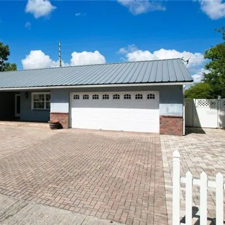 Buy this 4 bed house on 5951 Apopka Vineland Road in Dr. Phillips, FL 32819