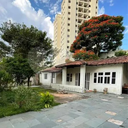 Buy this 4 bed house on Rua Sérgio Plaza in Vila Oliveira, Mogi das Cruzes - SP