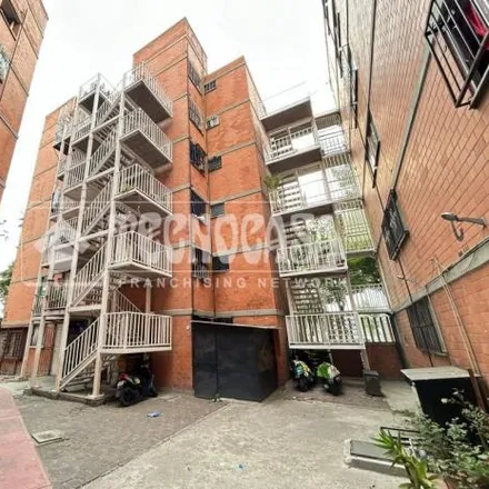 Buy this 2 bed apartment on Avenida Peñón in Venustiano Carranza, 15460 Mexico City