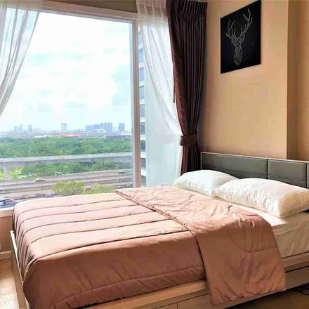 Rent this 1 bed apartment on Lat Phrao Intersection in Lat Phrao Road, Chatuchak District