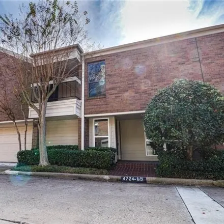 Rent this 4 bed townhouse on Omni Houston Hotel in Riverway, Houston