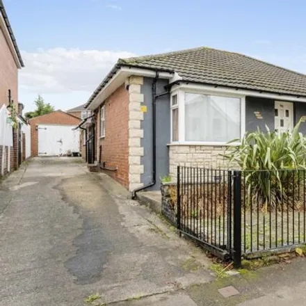 Buy this 3 bed house on The Grove in Doncaster, DN2 5SD