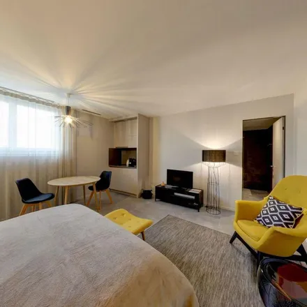 Image 3 - Rue de Lausanne 47bis, 1201 Geneva, Switzerland - Apartment for rent