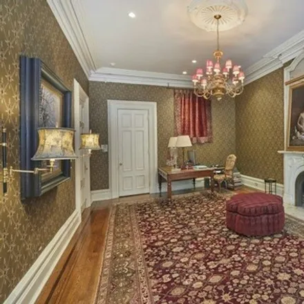 Image 3 - 23 East 37th Street, New York, NY 10016, USA - Townhouse for sale