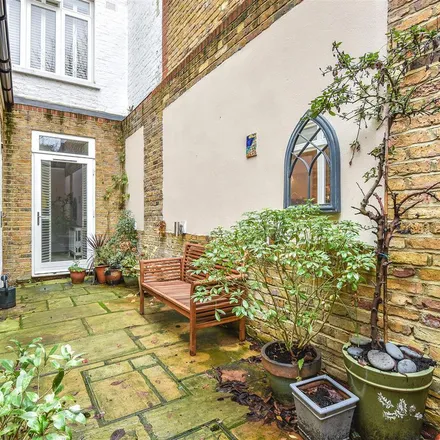 Rent this 2 bed apartment on 19 Roehampton Lane in London, SW15 5PU