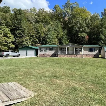 Image 2 - 297 Freind Street, Clintwood, Dickenson County, VA 24228, USA - Apartment for sale