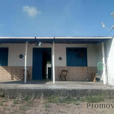Buy this 2 bed house on Avenida João José Santana in São José dos Náufragos, Aracaju - SE