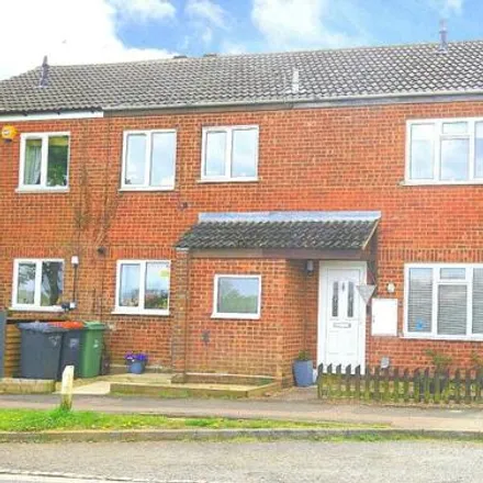 Buy this 3 bed house on Meadway in Leighton Buzzard, LU7 3UY