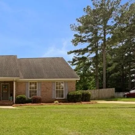 Buy this 3 bed house on 152 Taybridge Lane in Brannon Stand, Dothan